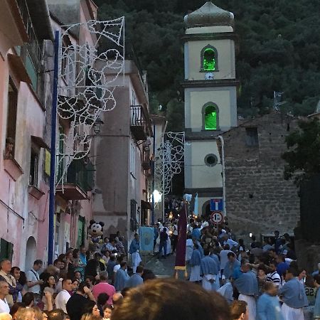 Casa Vacanze Villa San Francesco Sant'Angelo  Екстериор снимка