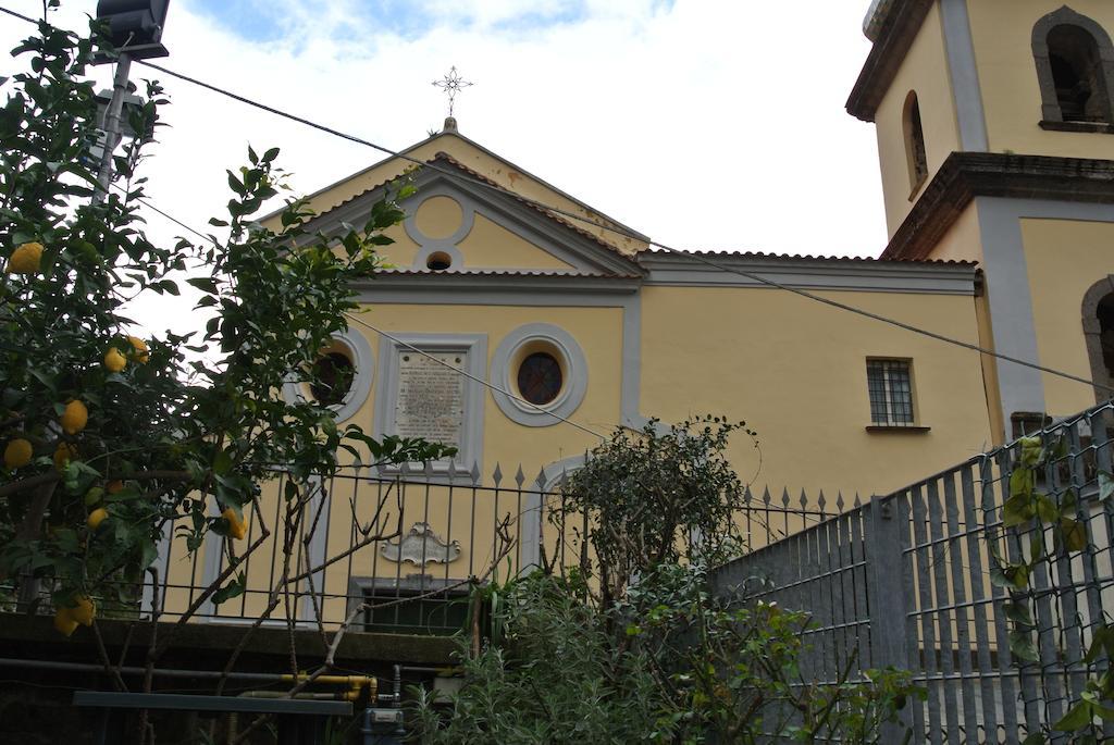 Casa Vacanze Villa San Francesco Sant'Angelo  Стая снимка
